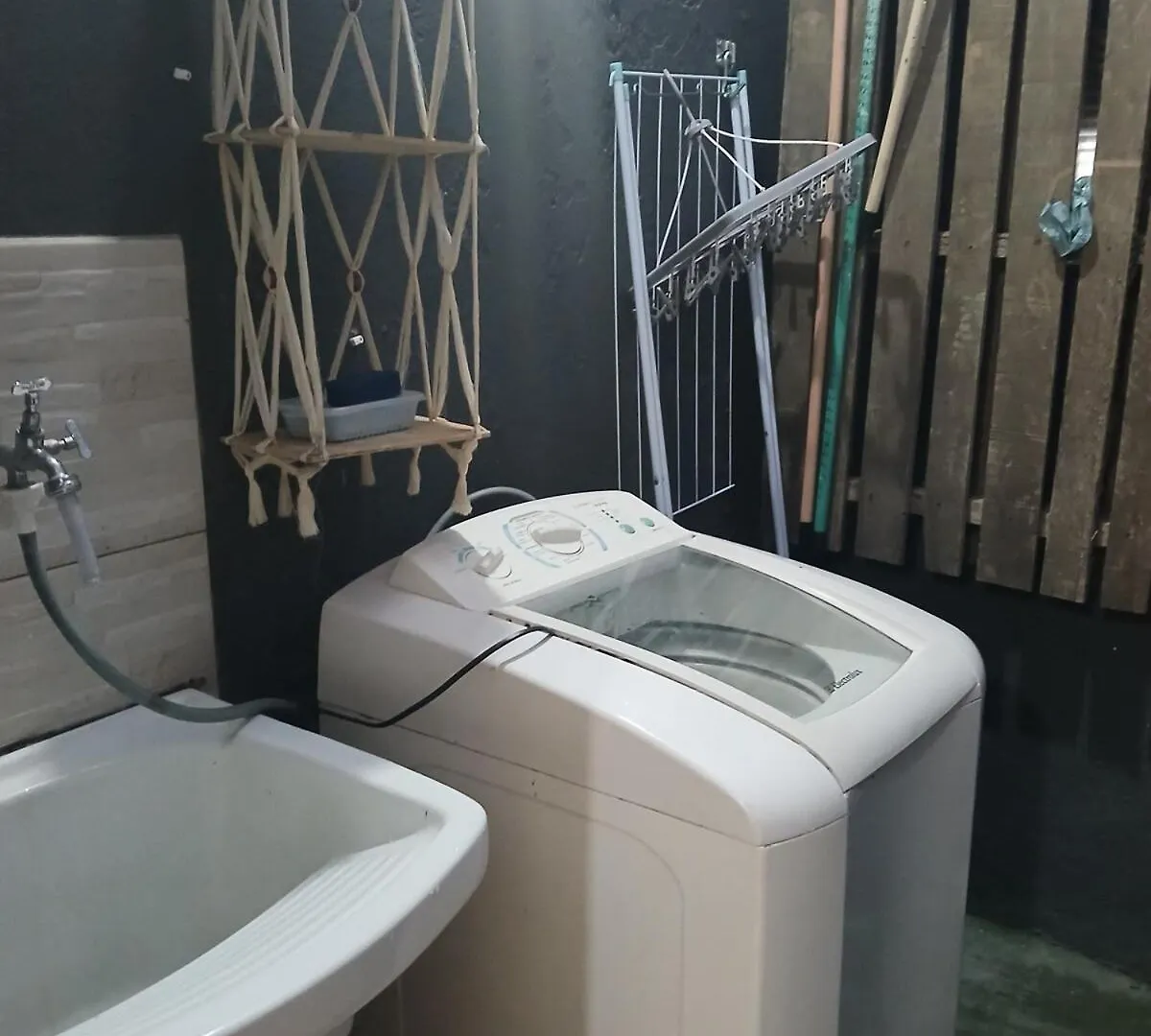 Casa 1 Dorm Com Garagem 5 Min Sjc Villa Jacarei