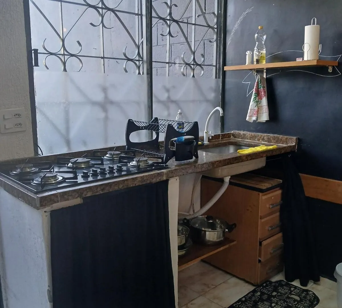 Casa 1 Dorm Com Garagem 5 Min Sjc Villa Jacarei 0*,